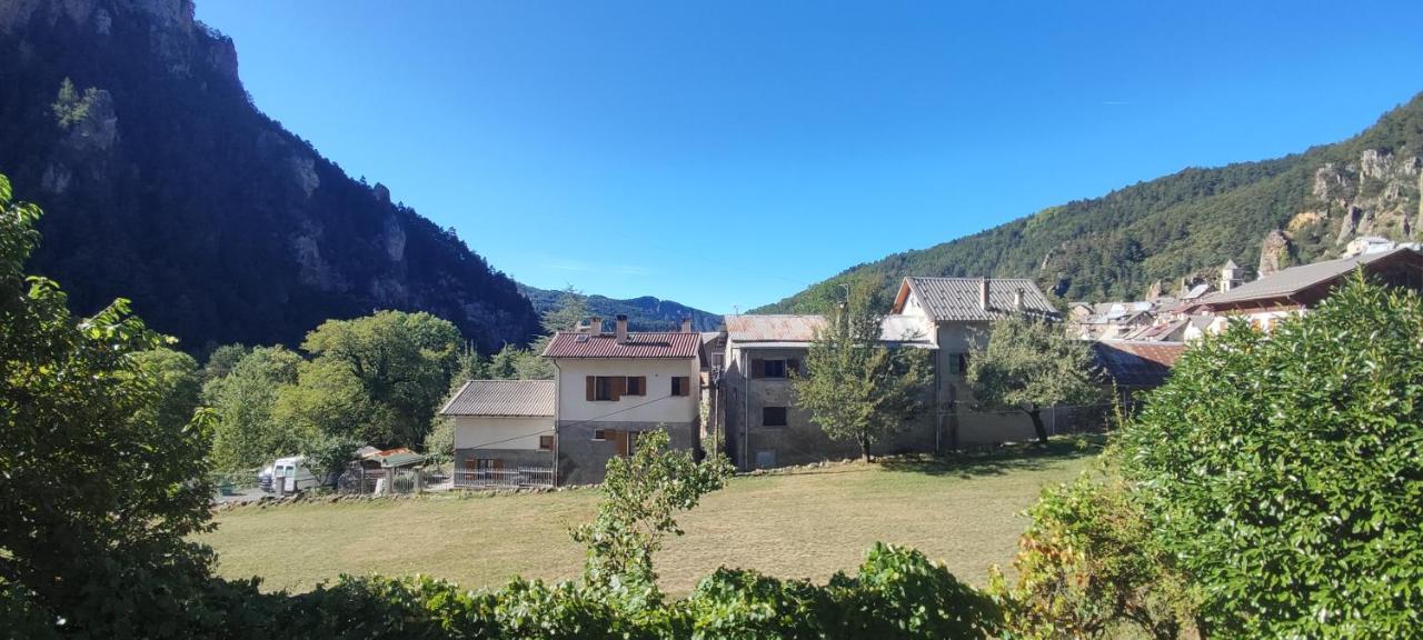 Apartamento Loft Neuf 4 Couchages Peone- Valberg Péone